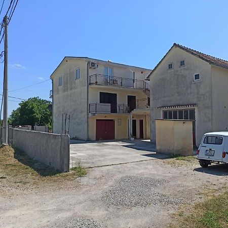 Lastva Holliday Rooms Budva Eksteriør billede