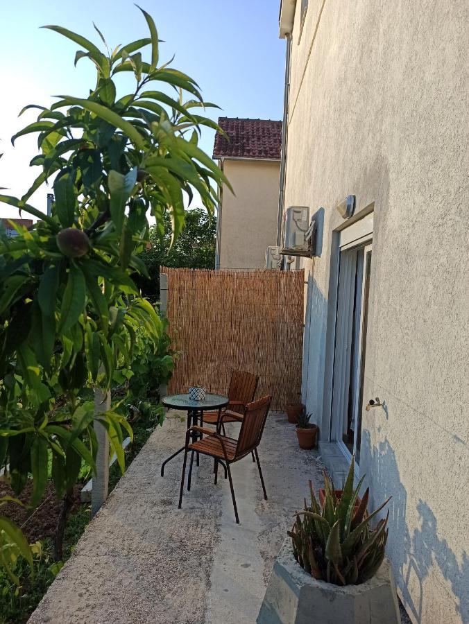 Lastva Holliday Rooms Budva Eksteriør billede