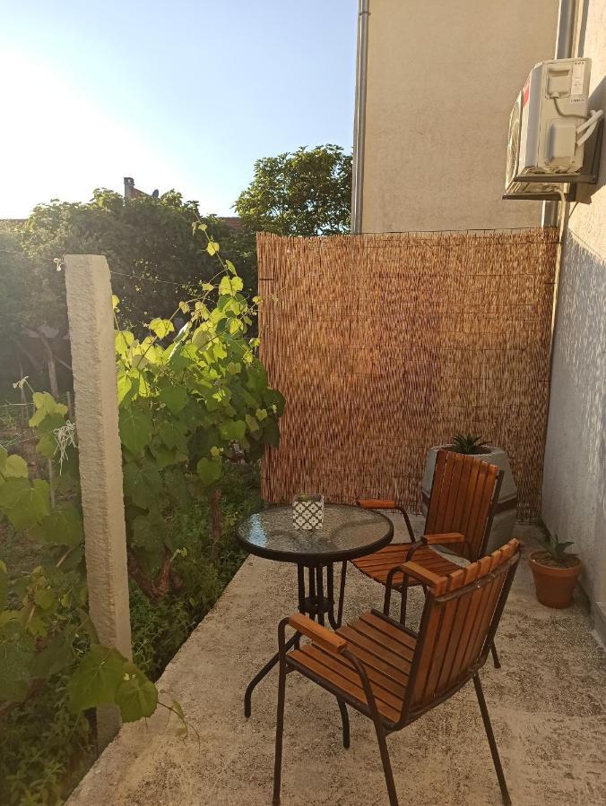 Lastva Holliday Rooms Budva Eksteriør billede