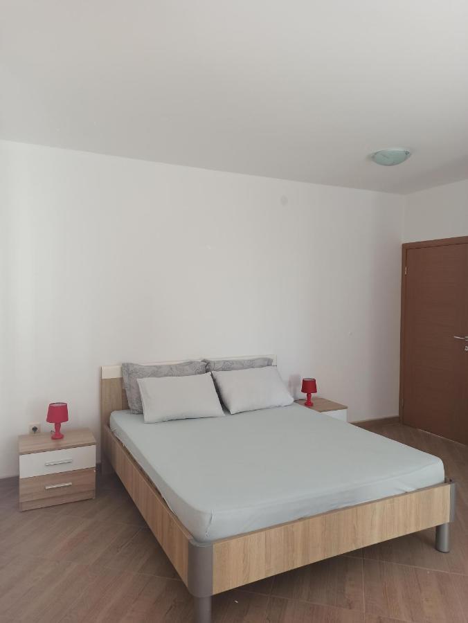 Lastva Holliday Rooms Budva Eksteriør billede