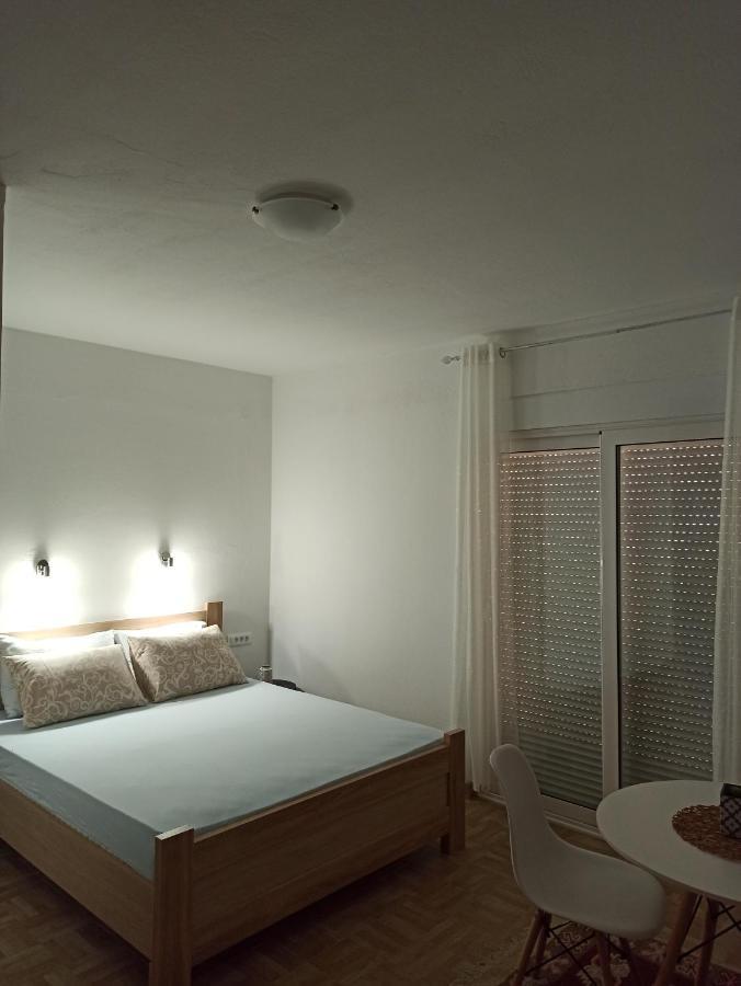 Lastva Holliday Rooms Budva Eksteriør billede